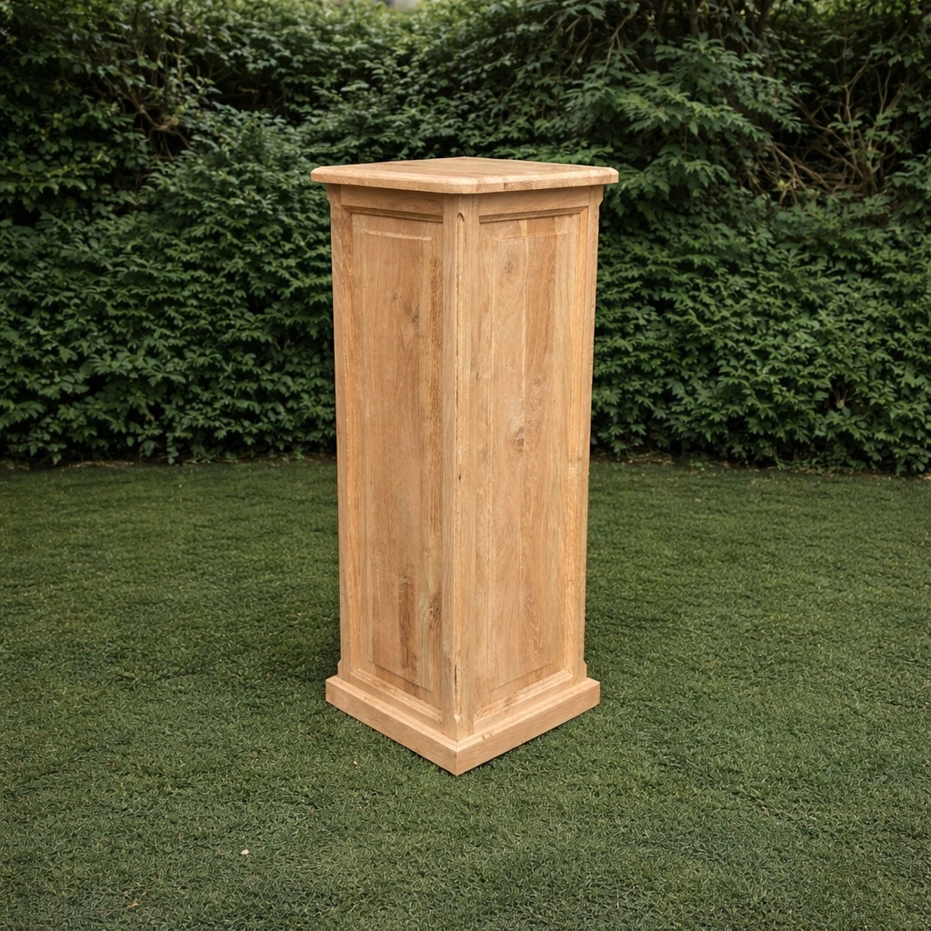 Stèle d'exposition en chêne – Image 2