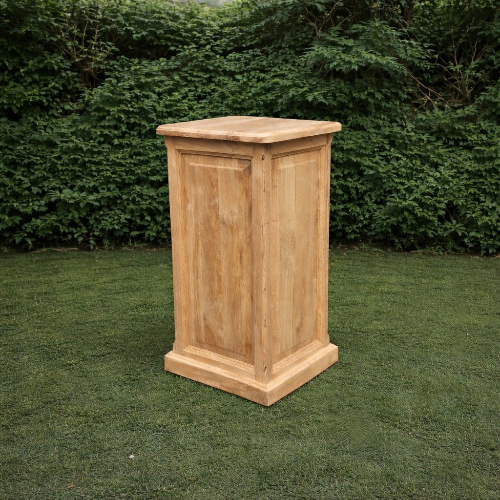 Stèle d'exposition en chêne – Image 3