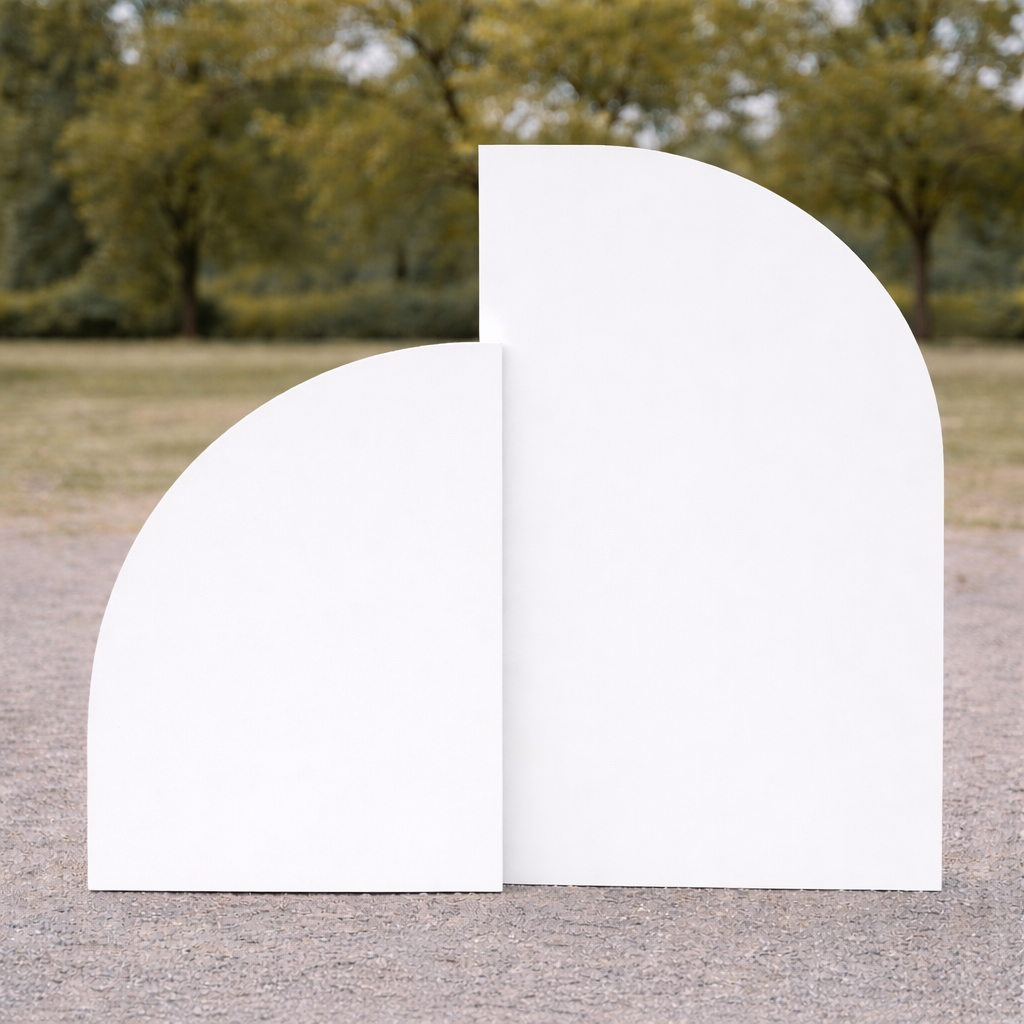 Demi backdrop blancs